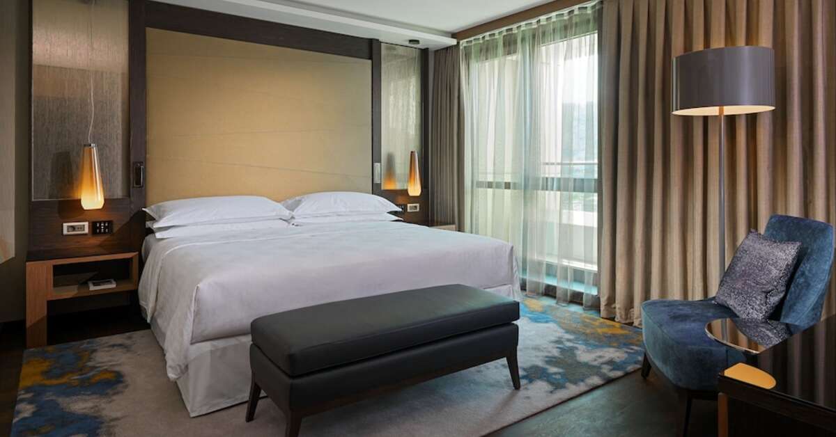Een foto van Sheraton Grand Tbilisi Metechi Palace