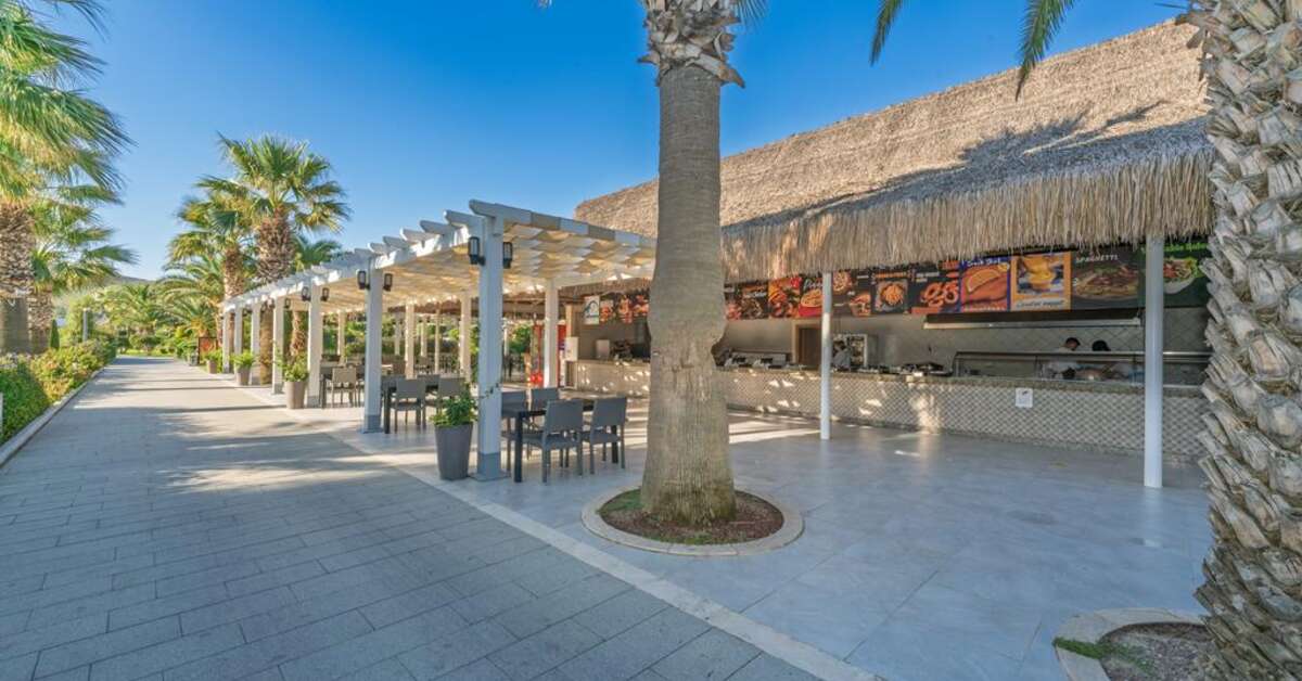 Ein Foto Palm Wings Ephesus Beach