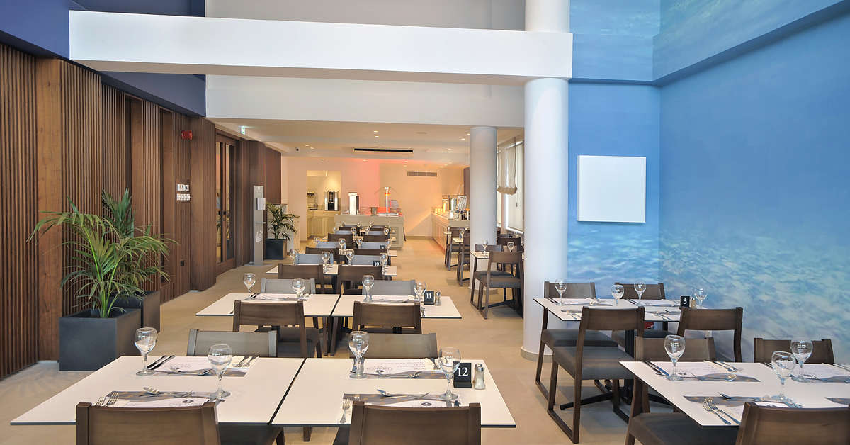 Ein Foto von den Einrichtungen im Okeanos Beach Boutique Hotel