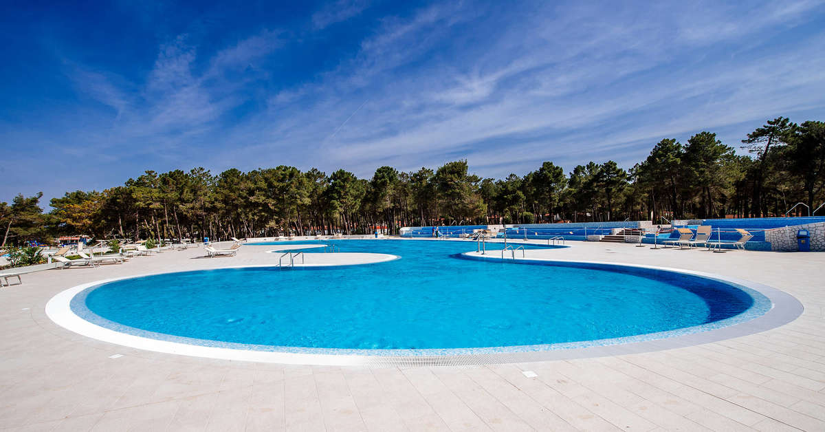 Een foto van het zwembad bij Zaton Holiday Resort