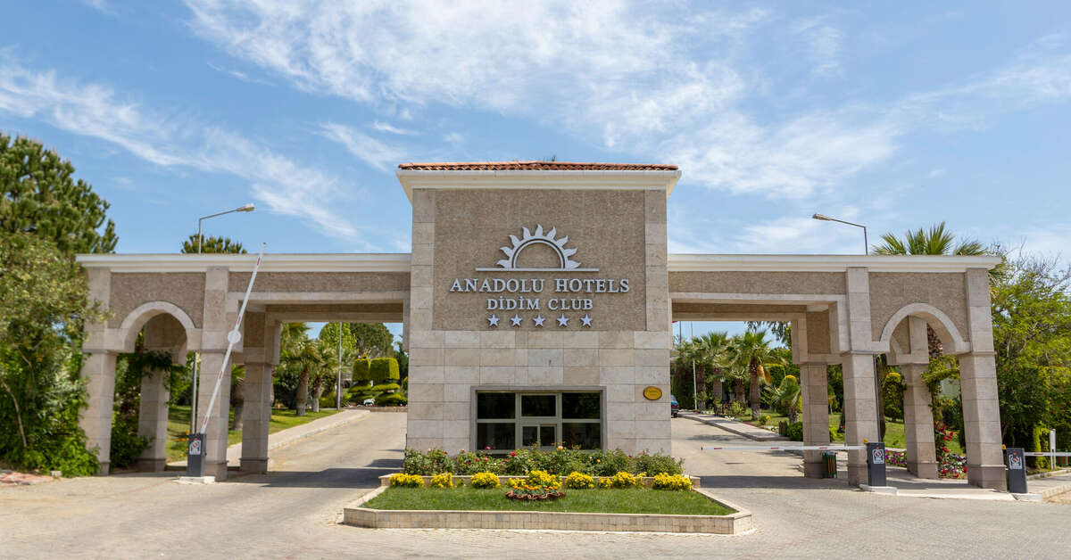 Een foto van de buitenkant van Anadolu Hotels Didim Club