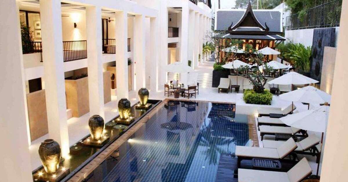 Ein Foto Outrigger Surin Beach Resort