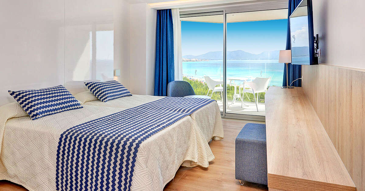 Ein Foto Hipotels Bahia Cala Millor