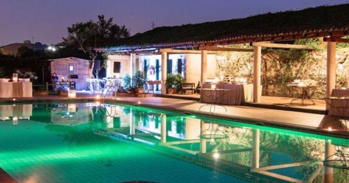 Ein Foto vom Pool im Hotel Etna