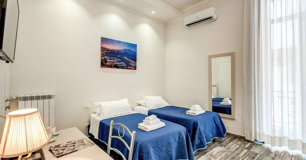 Een foto van Napoli's Gold Hotel