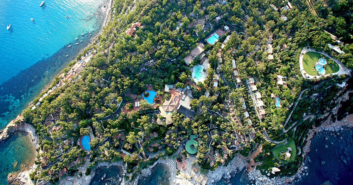 Een foto van een overzicht van Arbatax Park Telis