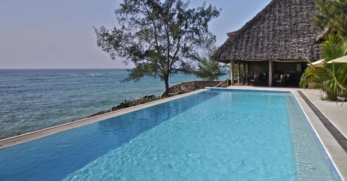 Een foto van het zwembad bij Sunshine Marine Lodge