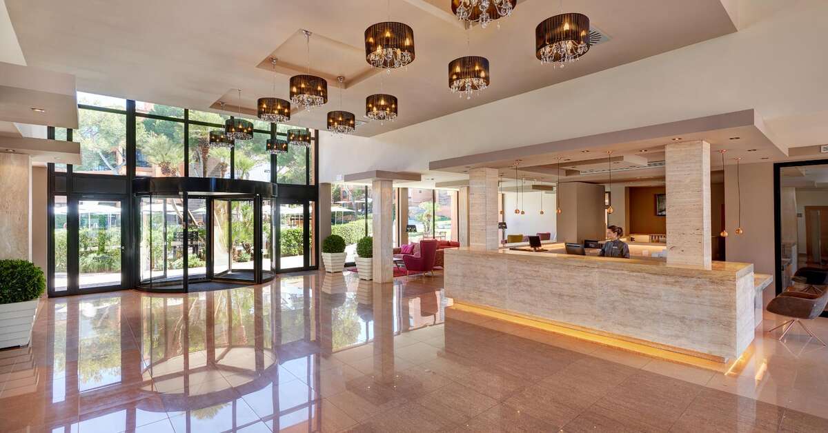 Een foto van het interieur van Protur Turo Pins Hotel