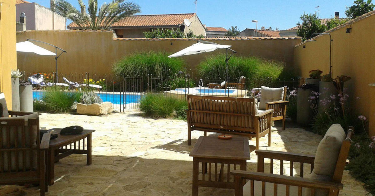 Een foto van het zwembad bij Aquae Sinis Albergo Diffuso