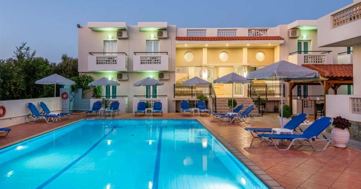 Een foto van het zwembad bij Sisi Breeze Hotel