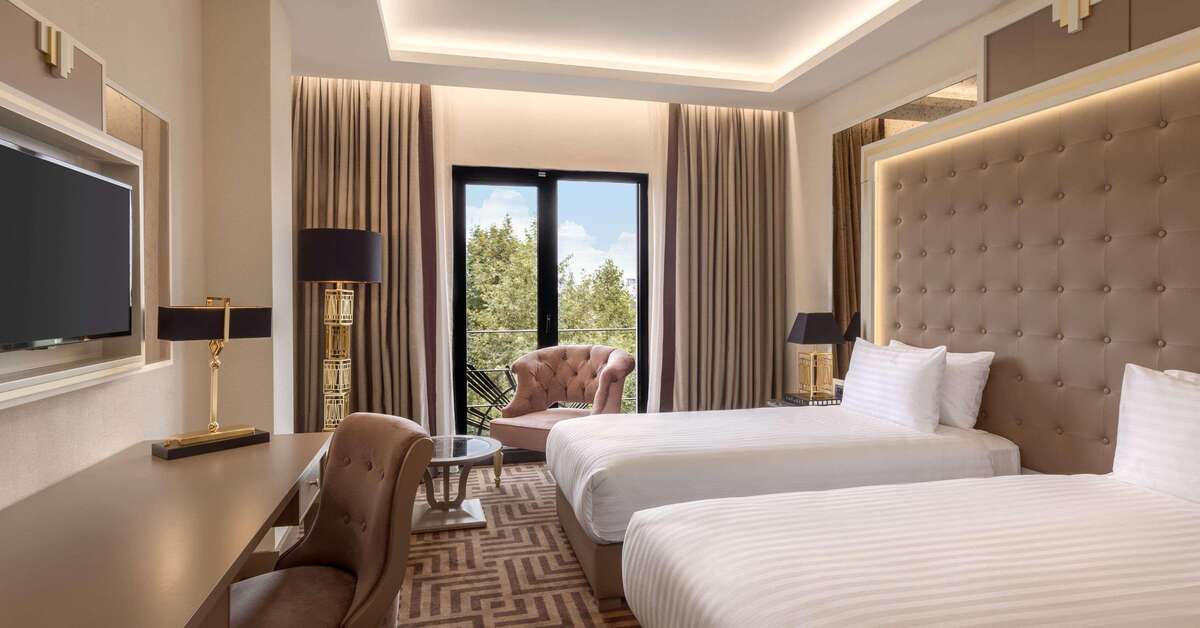 Een foto van Ramada by Wyndham Istanbul Golden Horn