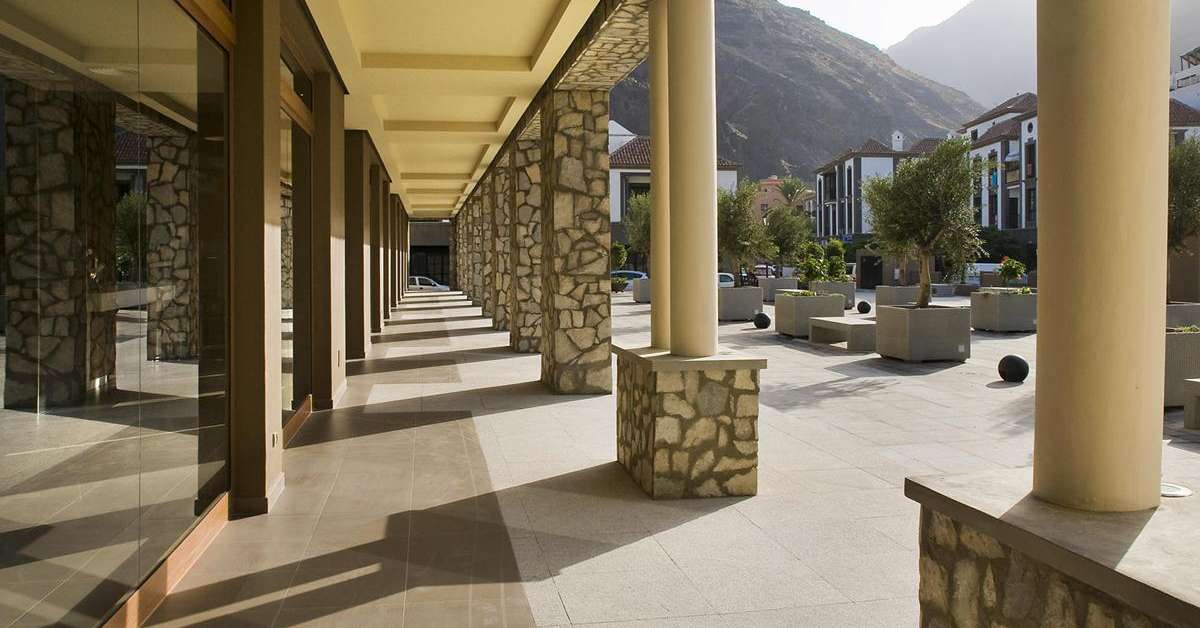 Een foto van de buitenkant van Hotel Playa Calera