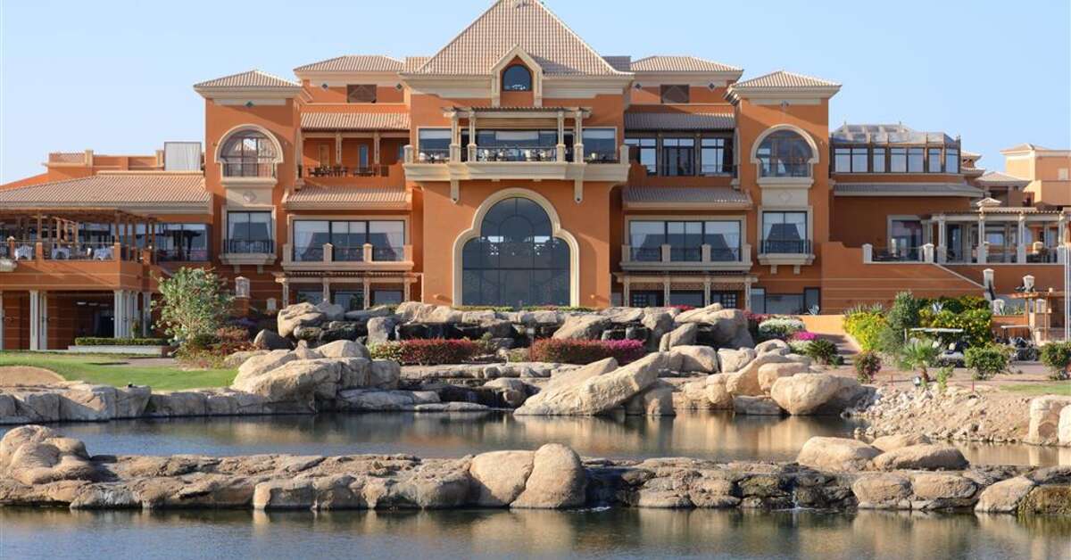 Ein Foto The Cascades Golf Resort & Spa
