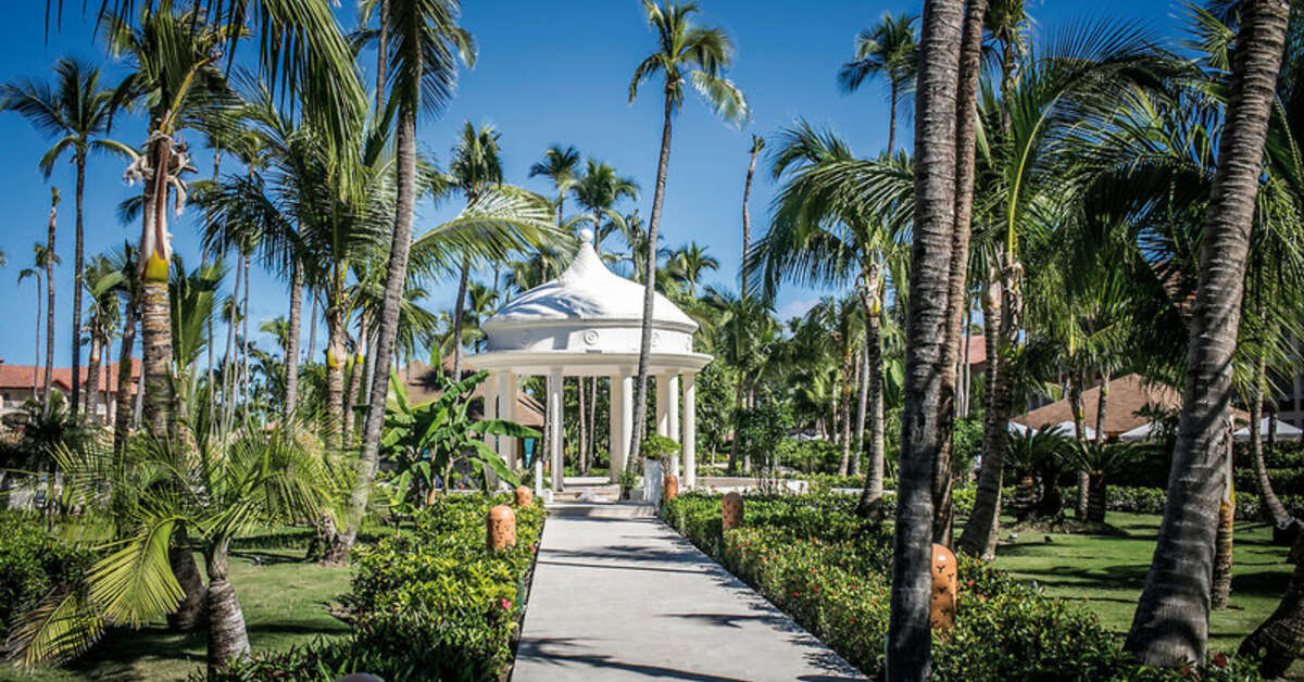 Ein Foto von der Terrasse im Hotel Majestic Colonial Punta Cana