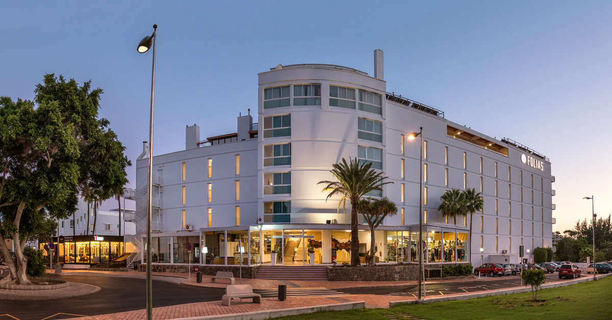 Een foto van de buitenkant van Hotel New Folias