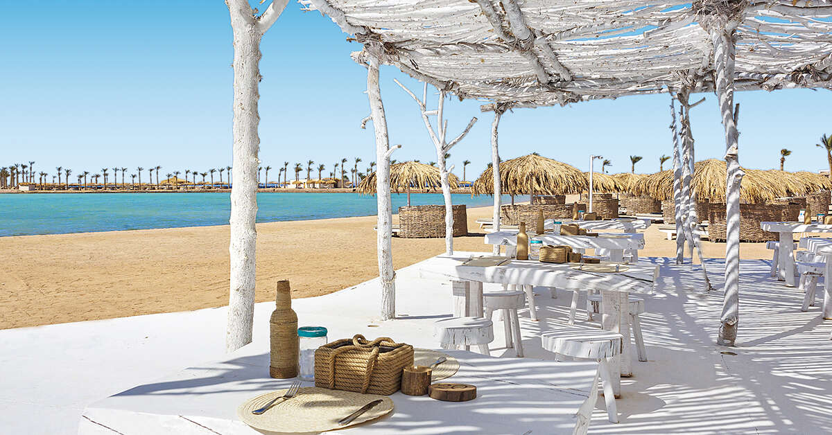 Een foto van het terras bij Meraki Resort
