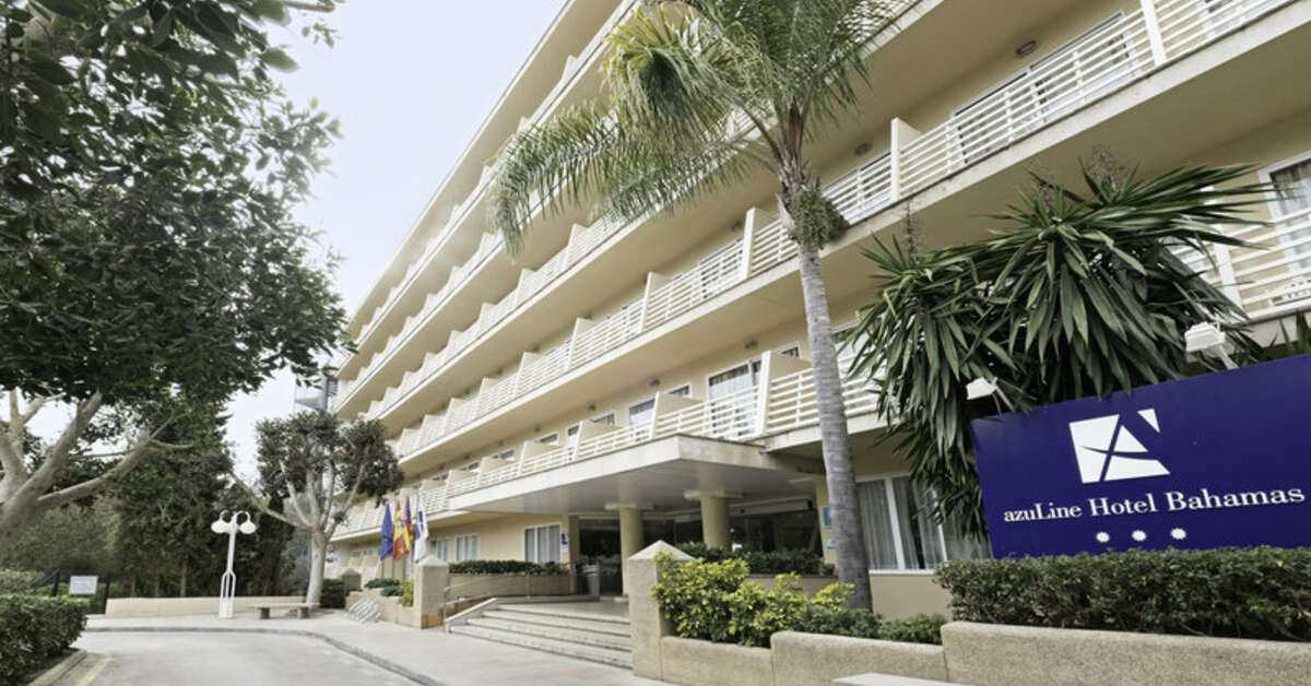 Ein Foto von der Außenansicht des azuLine Hotel Bahamas & Bahamas ll