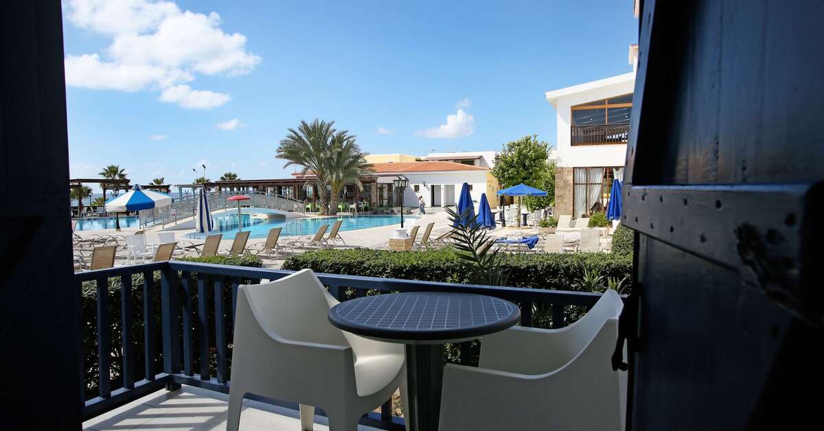 Ein Foto Kefalos Beach Tourist Village