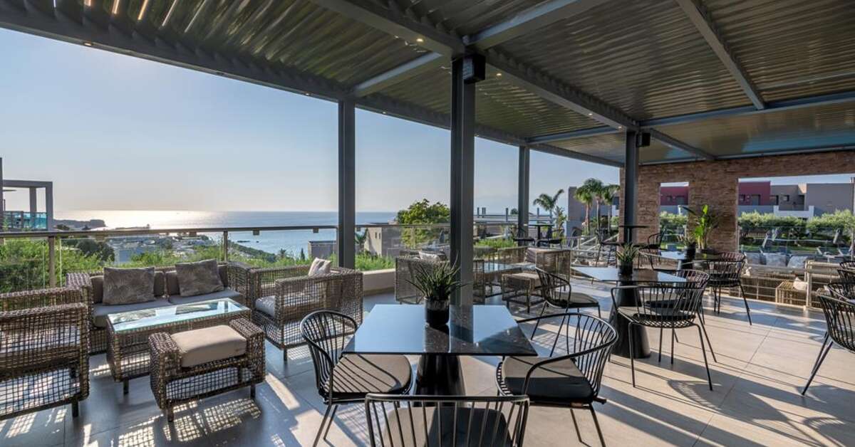 Een foto van het terras bij Michelangelo Resort & Spa