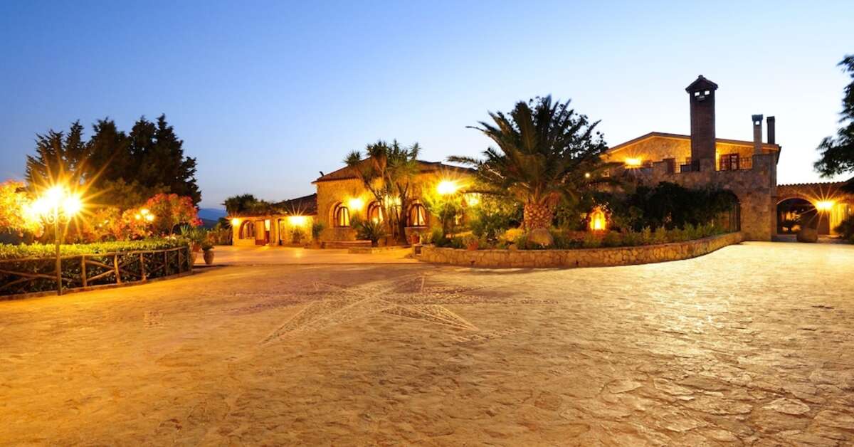 Een foto van de buitenkant van Agriturismo Villa Dafne