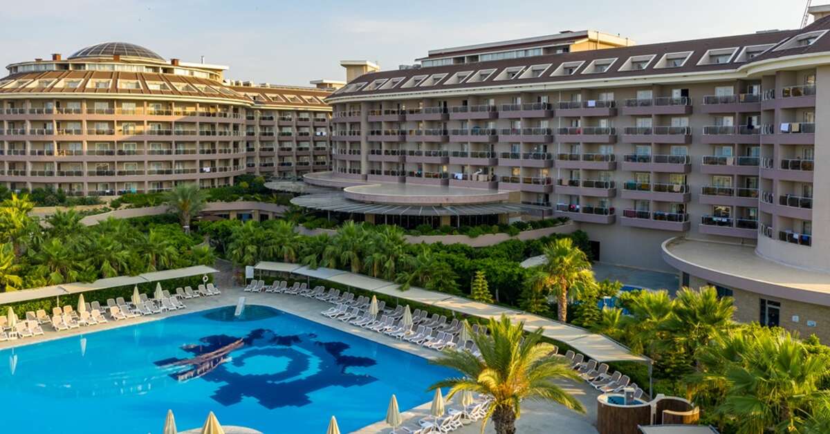 Een foto van het zwembad bij Sunmelia Beach Resort & Spa
