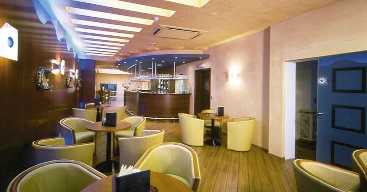 Een foto van het interieur van Hotel Bero