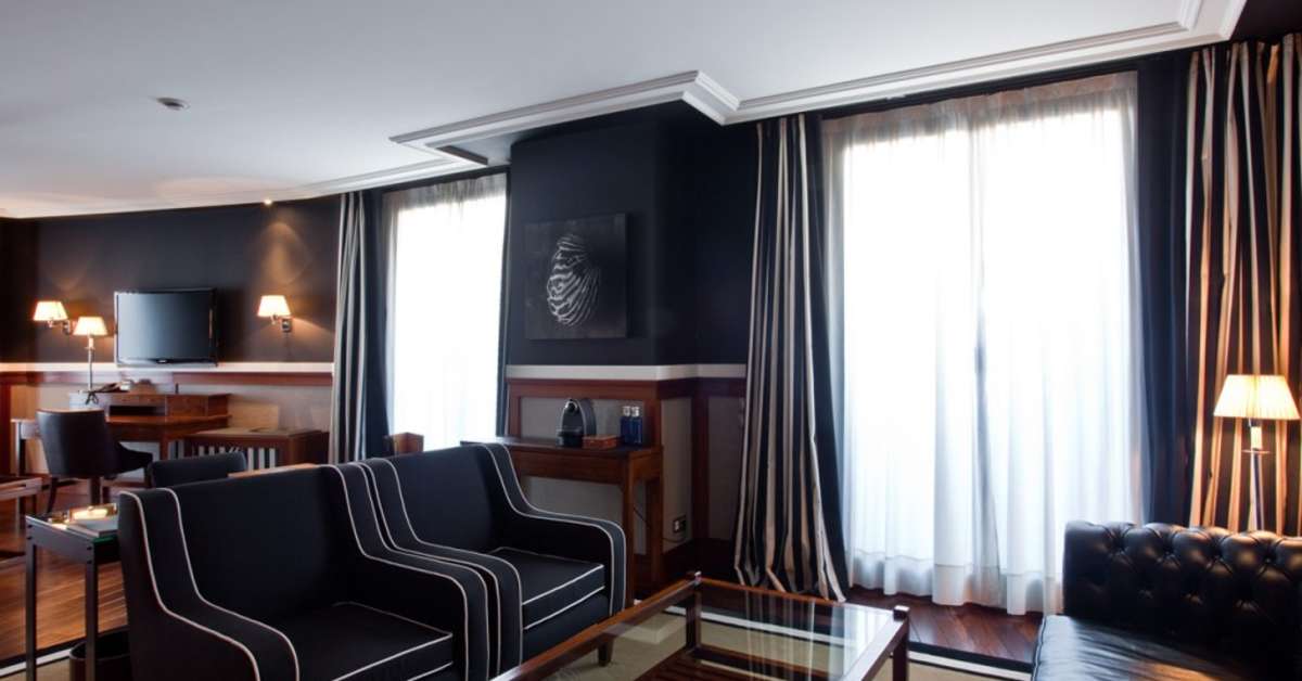 Een foto van het interieur van Hotel 1898