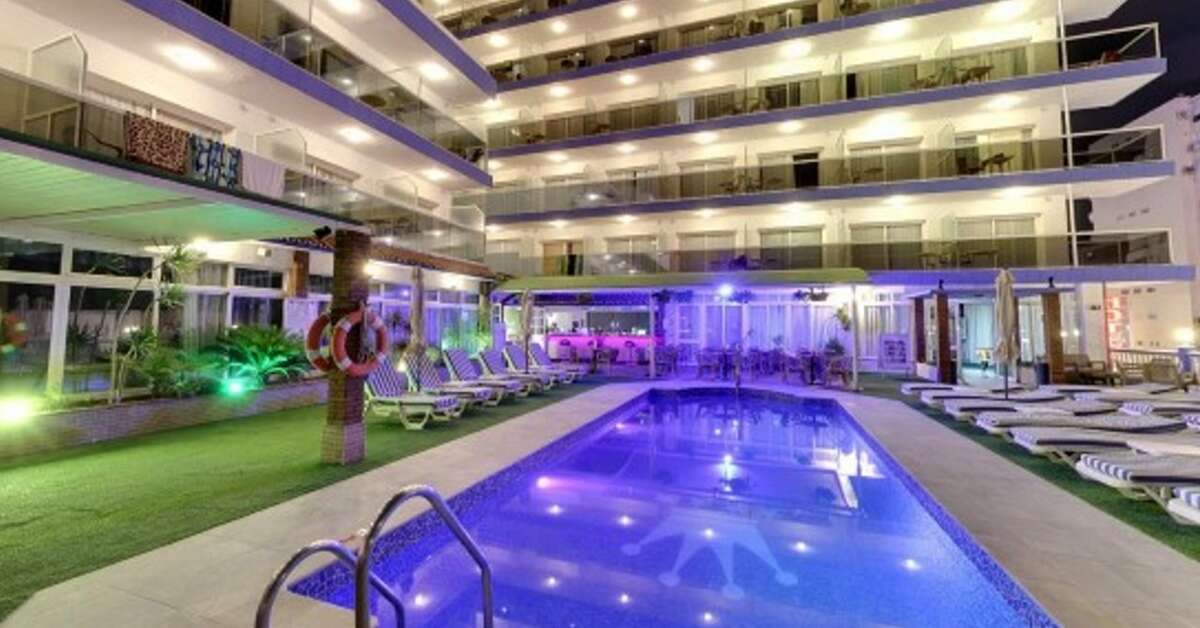 Een foto van het zwembad bij Hotel Princesa Solar
