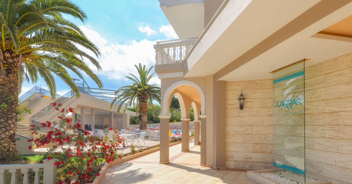 Ein Foto Karras Grande Resort