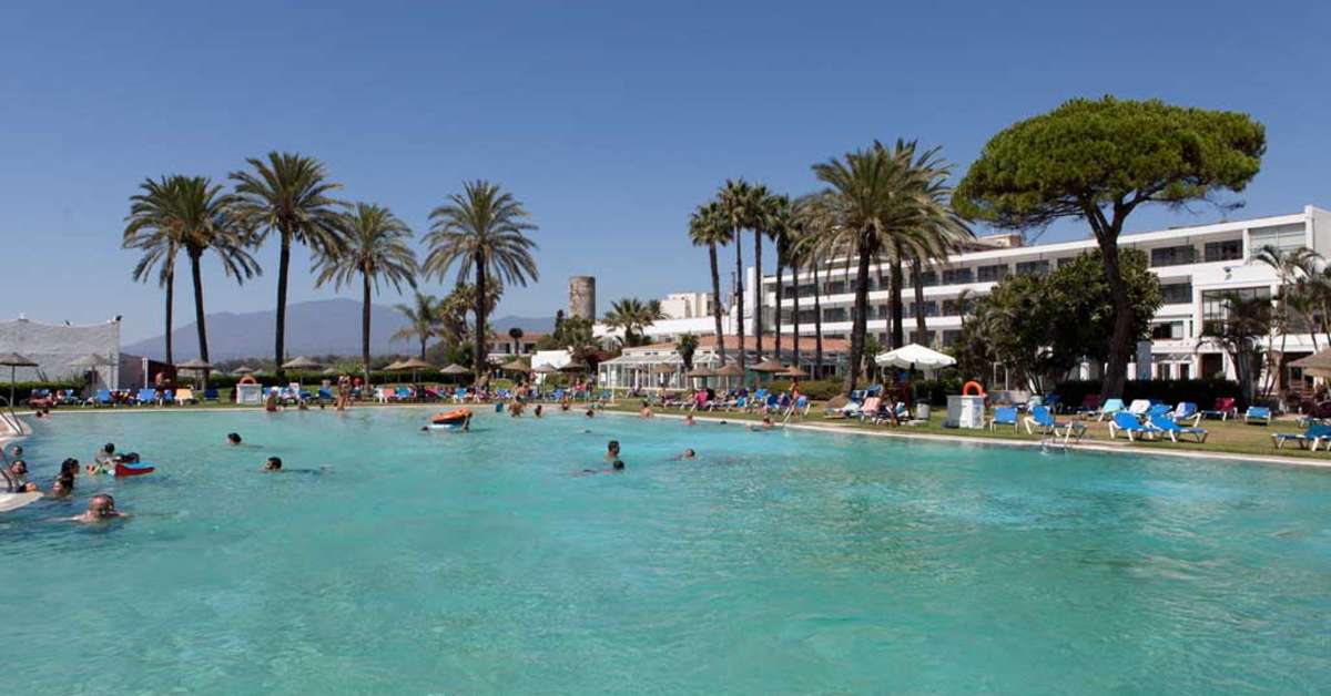 Een foto van het zwembad bij Sol Marbella Estepona Atalaya Park