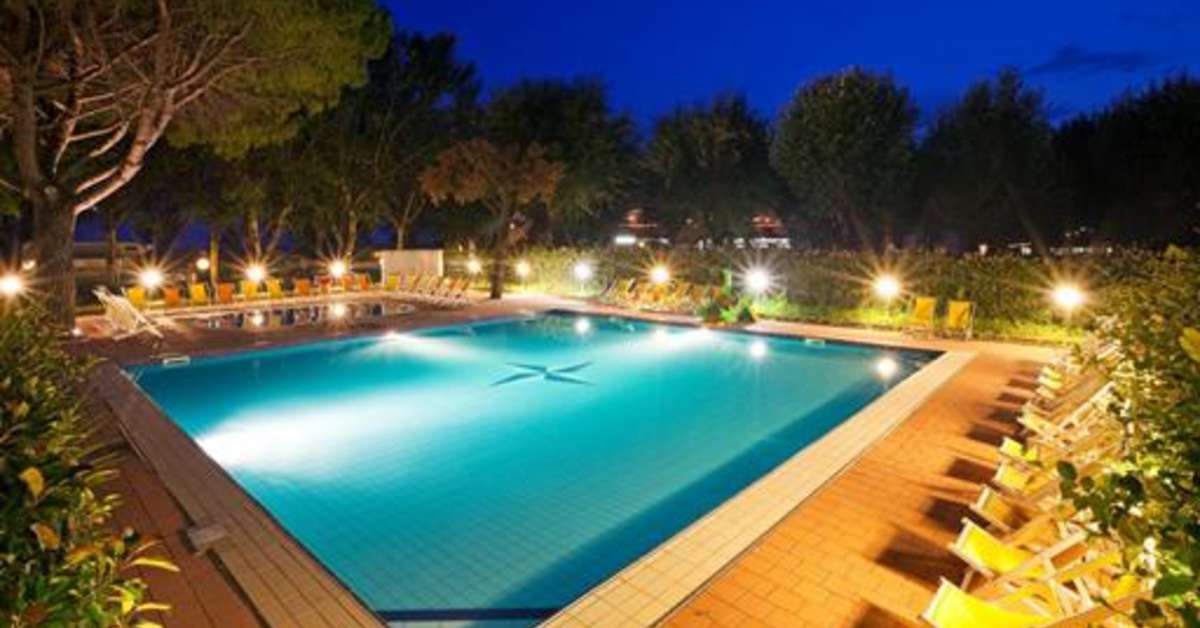 Een foto van het zwembad bij Club Del Sole Tenuta Primero Grado Family Collection