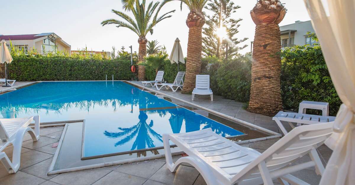 Ein Foto vom Pool im Creta Aquamarine Hotel