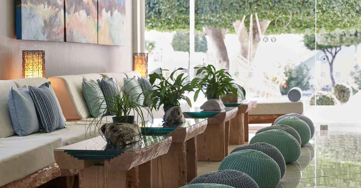 Een foto van het interieur van Fito Aqua Bleu Resort