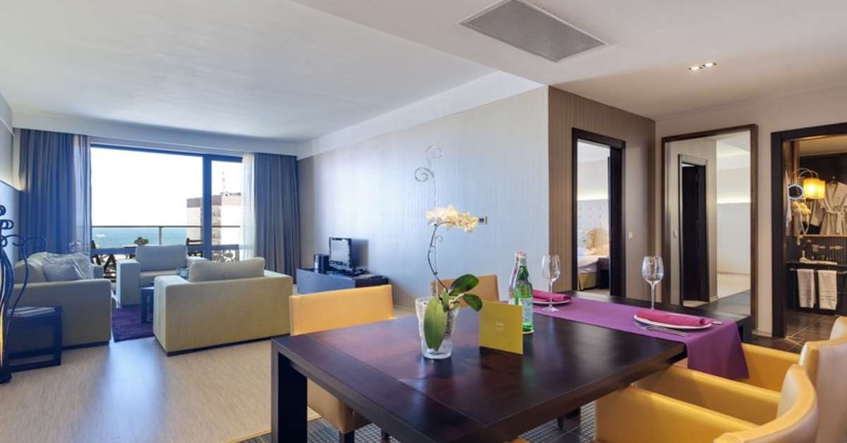 Ein Foto Barcelo Royal Beach