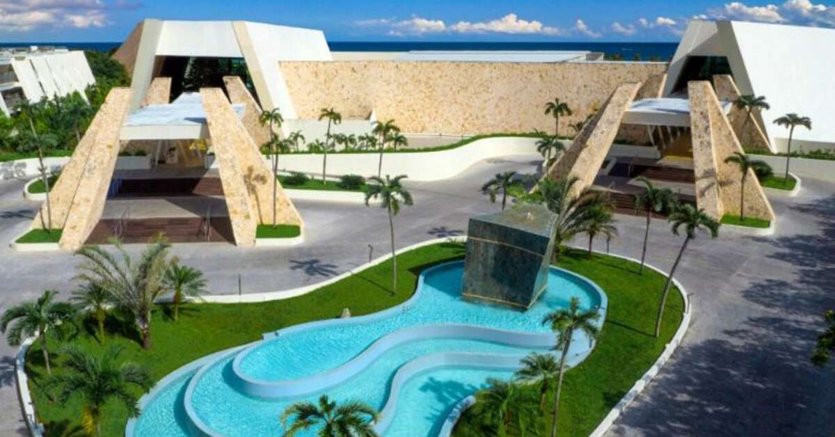 Een foto van het zwembad bij Grand Sirenis Riviera Maya Resort & Spa