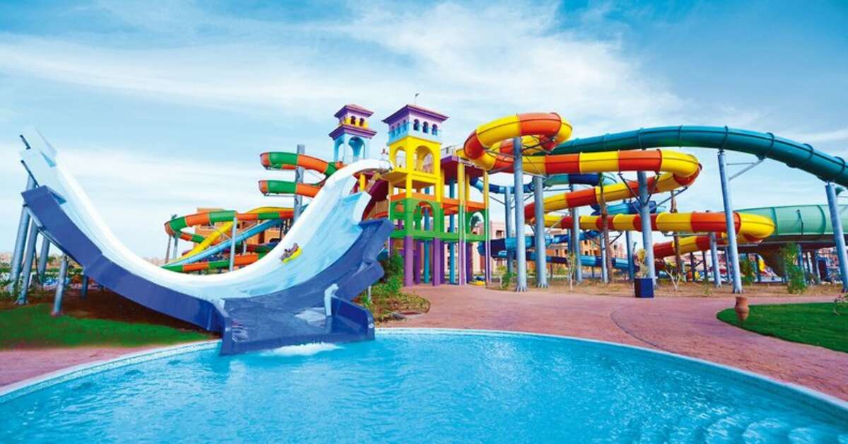 Een foto van het zwembad bij Charmillion Club Aquapark