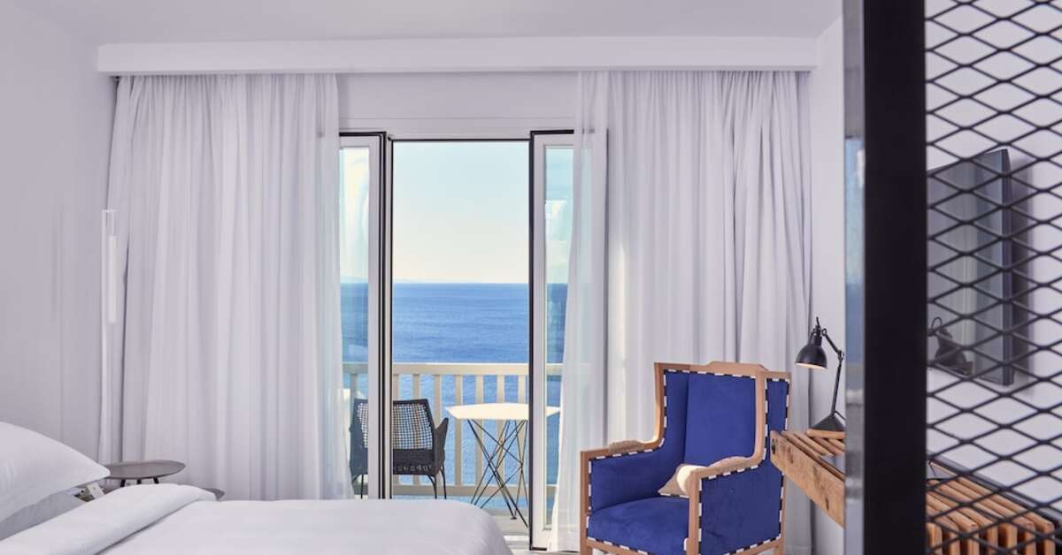 Een foto van Myconian Royal Resort