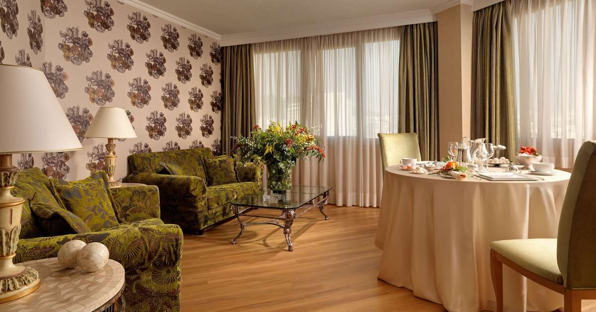 Een foto van Divani Caravel Hotel