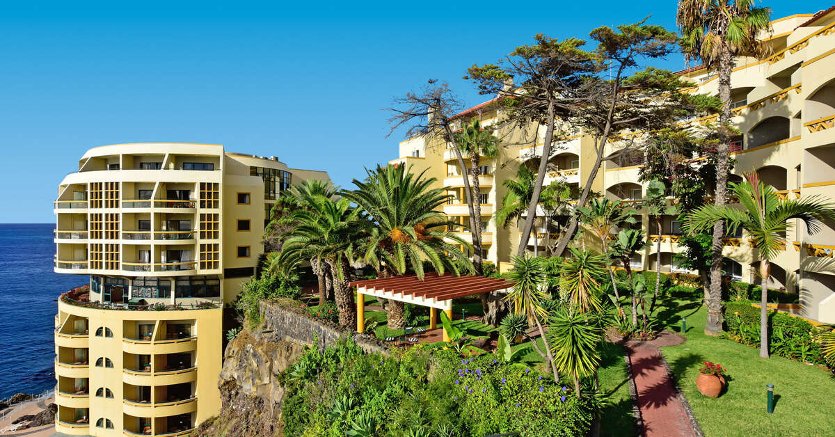 Een foto van de buitenkant van Pestana Vila Lido Madeira