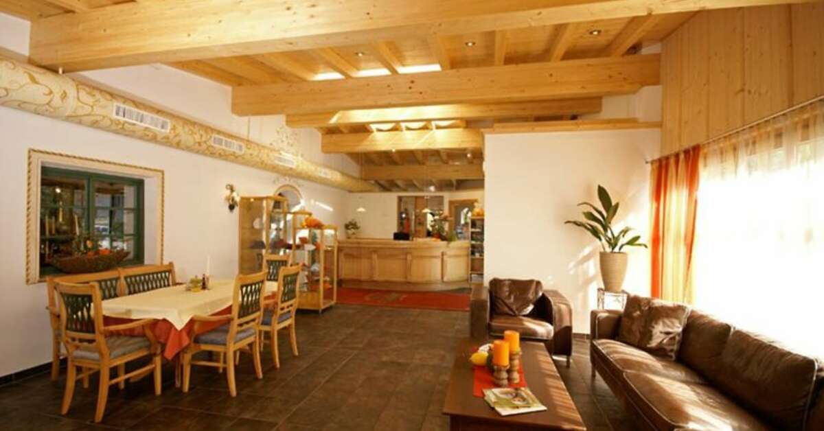 Een foto van het interieur van Hotel Waldhof