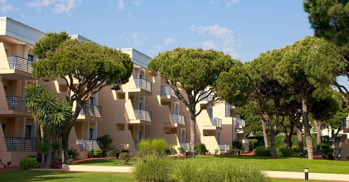 Een foto van de buitenkant van Sol Sancti Petri Appartementen