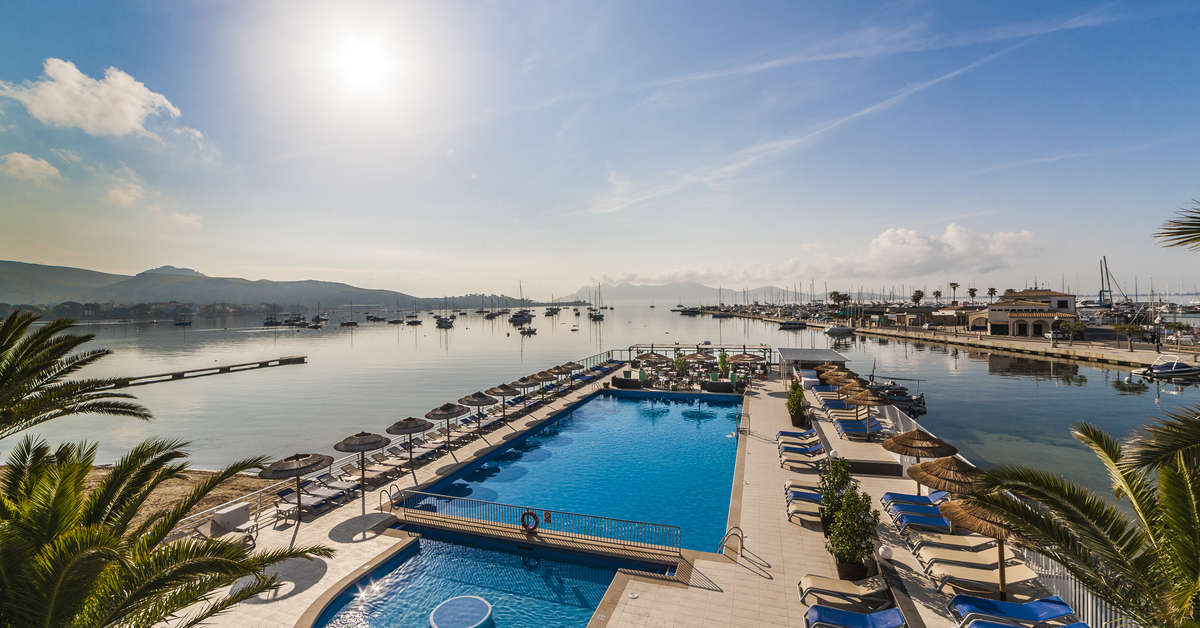 Een foto van het zwembad bij Hoposa Hotel Daina