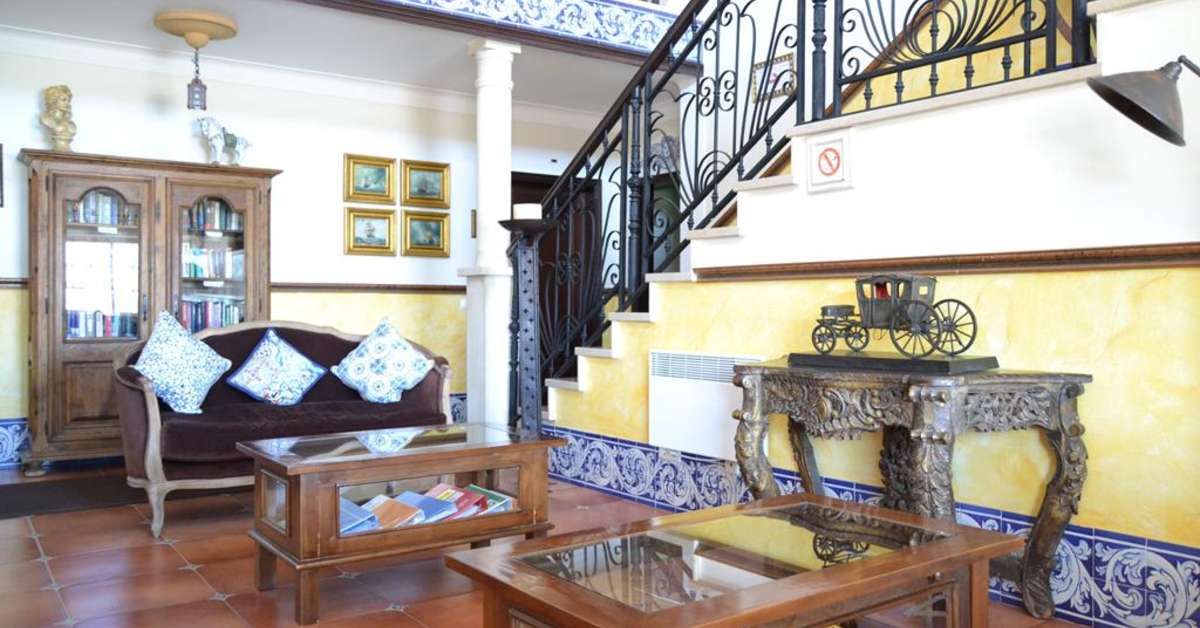 Een foto van het interieur van Hotel Dom Manuel I Residence