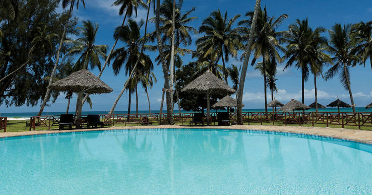 Een foto van het zwembad bij Neptune Paradise Beach Resort & Spa