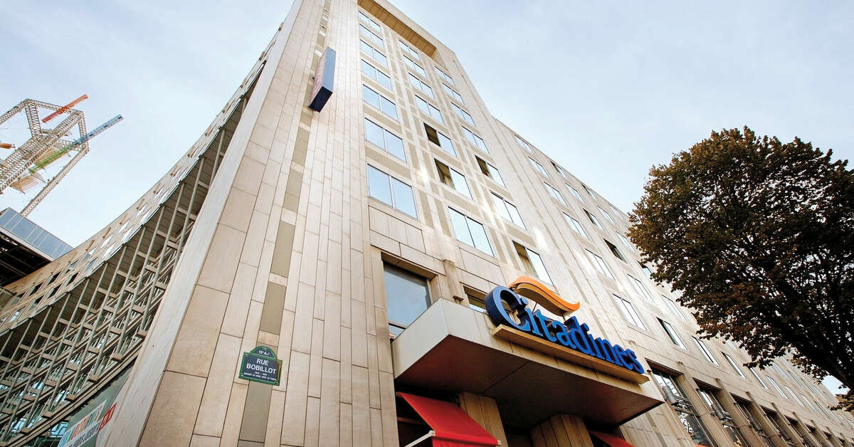 Een foto van de buitenkant van Citadines Place d'Italie Paris
