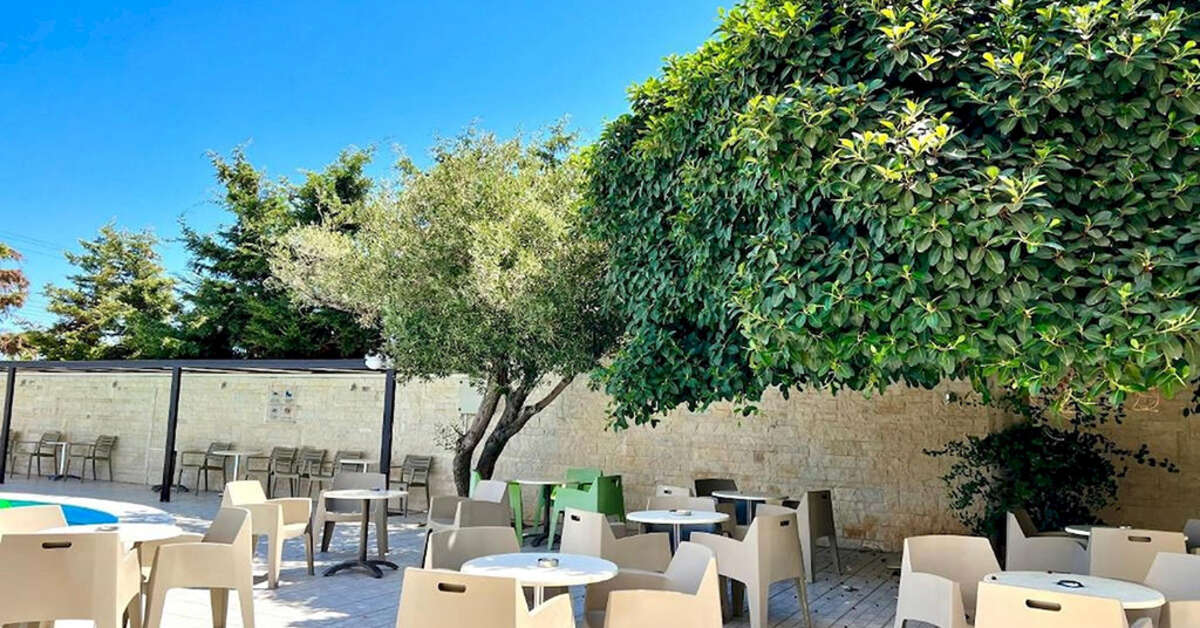 Ein Foto Hotel Karteros