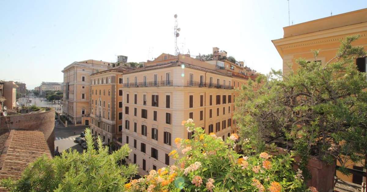 Een foto van de buitenkant van Hotel Columbia Rome