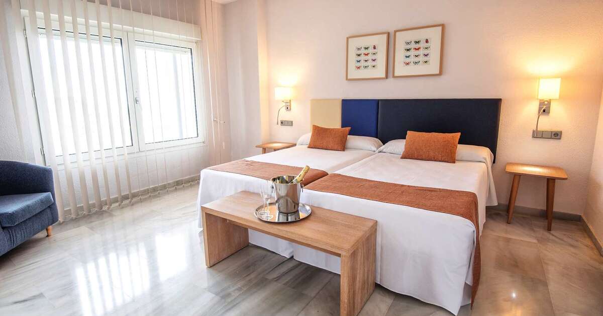 Een foto van First Flatotel International