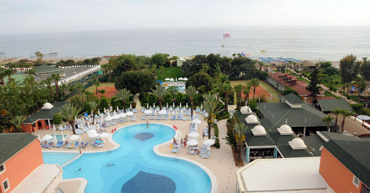 Ein Foto vom Pool im Insula Resort & Spa