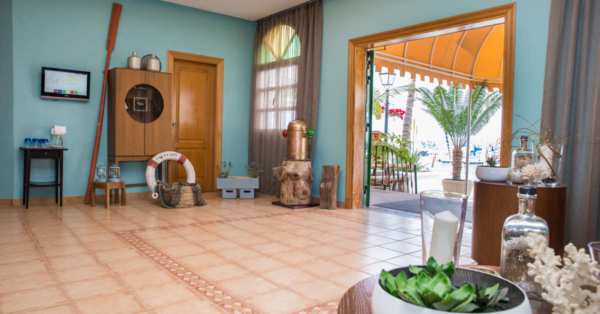 Een foto van het interieur van Hotel Livvo Puerto de Mogan